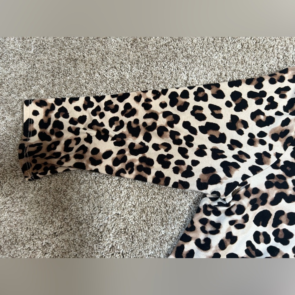 Chico's Leopard Print Long Sleeve Top - Picture 9 of 11